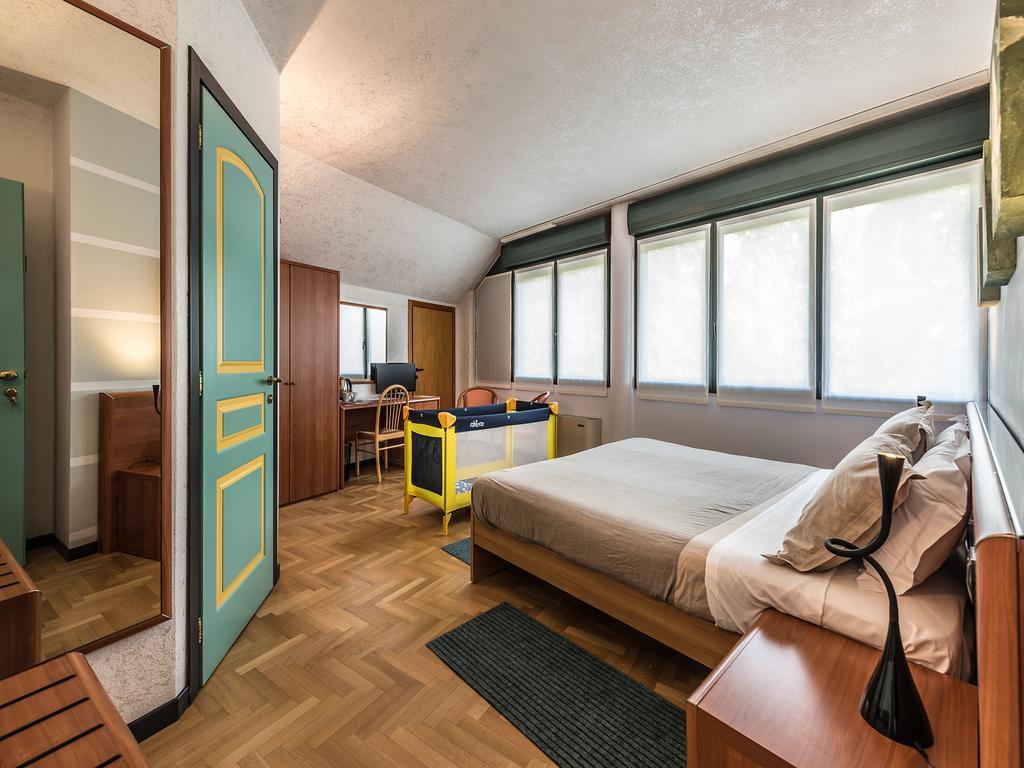 Mini Hotel Wine & Dreams Alba  Zewnętrze zdjęcie