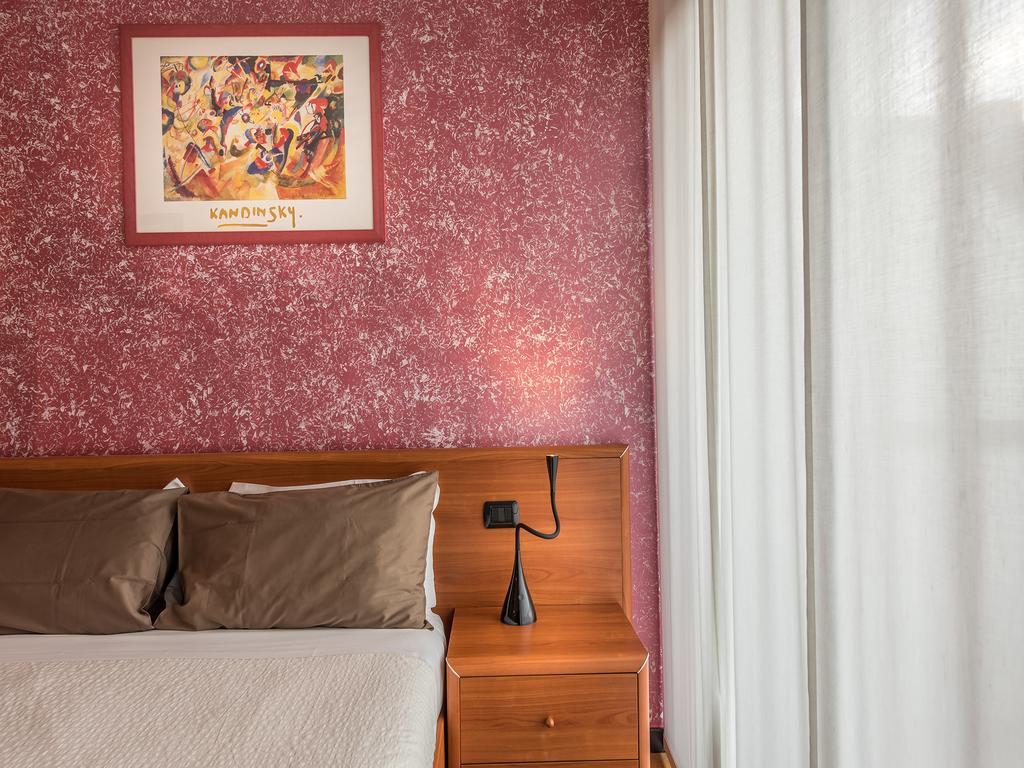 Mini Hotel Wine & Dreams Alba  Zewnętrze zdjęcie