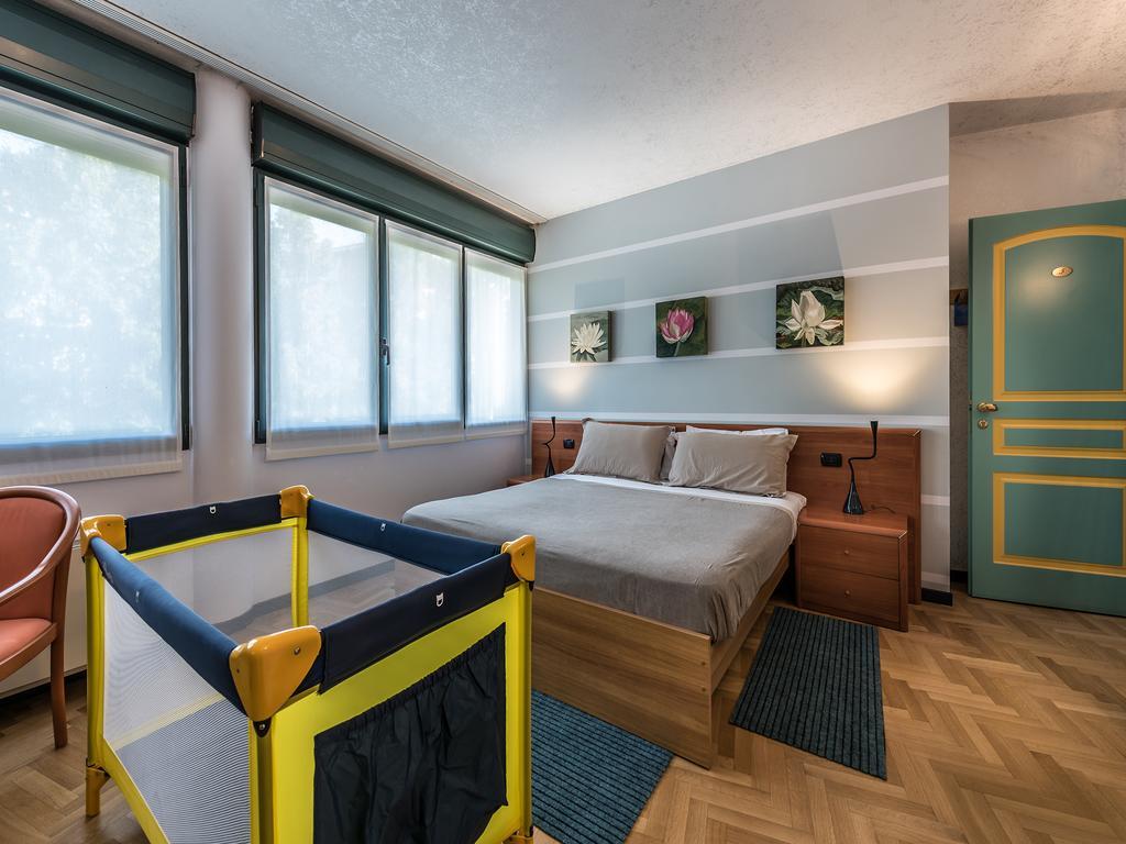 Mini Hotel Wine & Dreams Alba  Zewnętrze zdjęcie